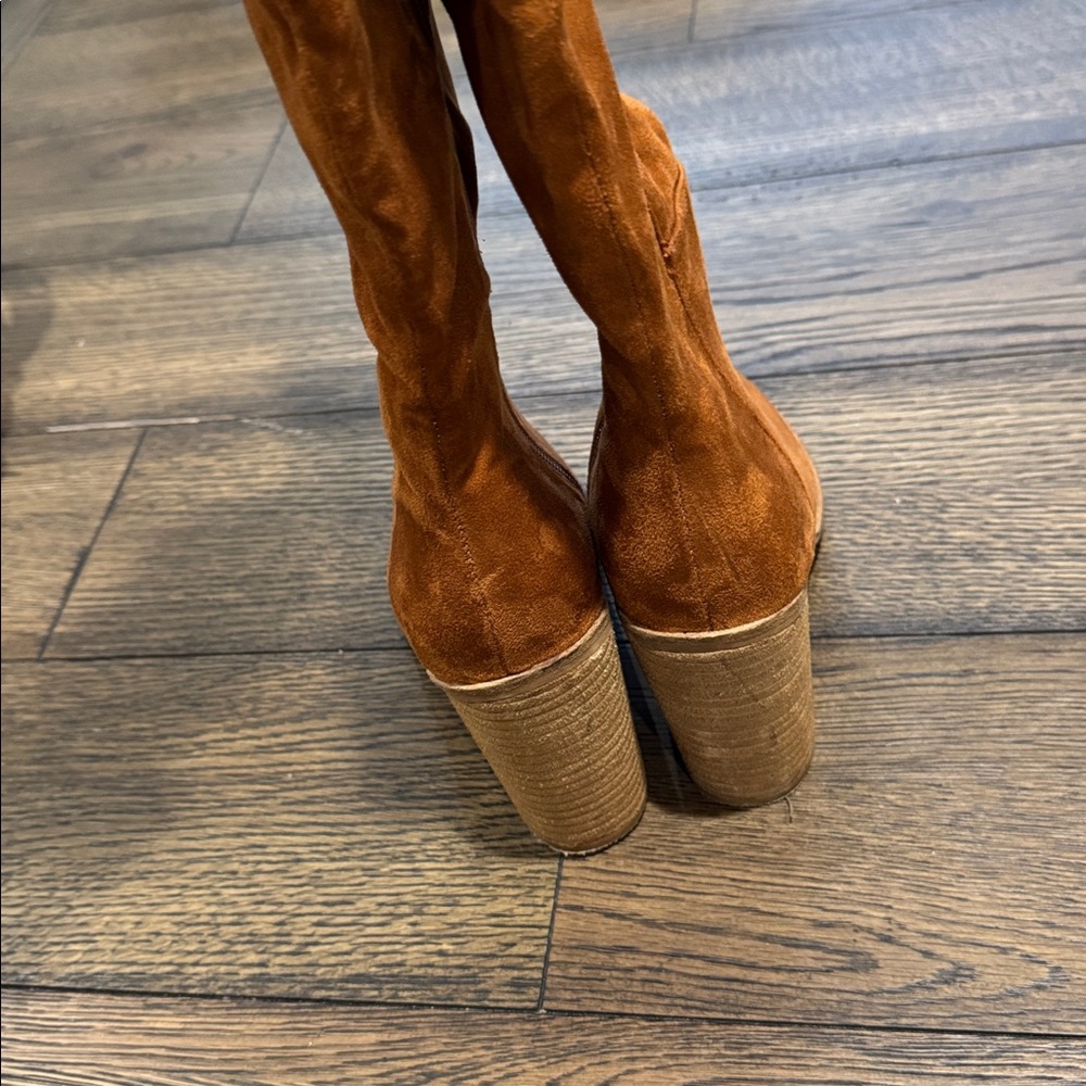 Boutique Suede Knee High Boots Size 7 - Picture 4 of 8